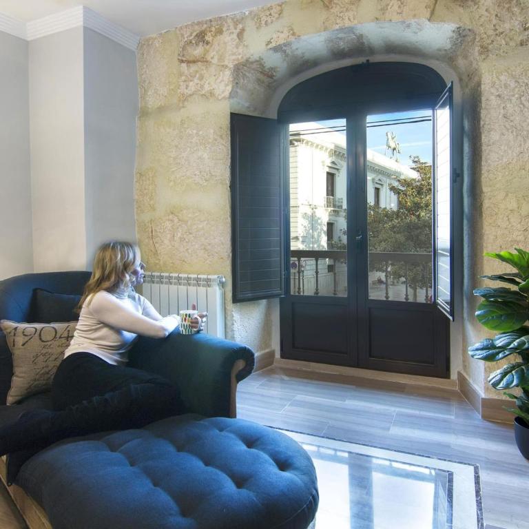 ChezmoiHomes Town Hall 1 - Apartment - 1