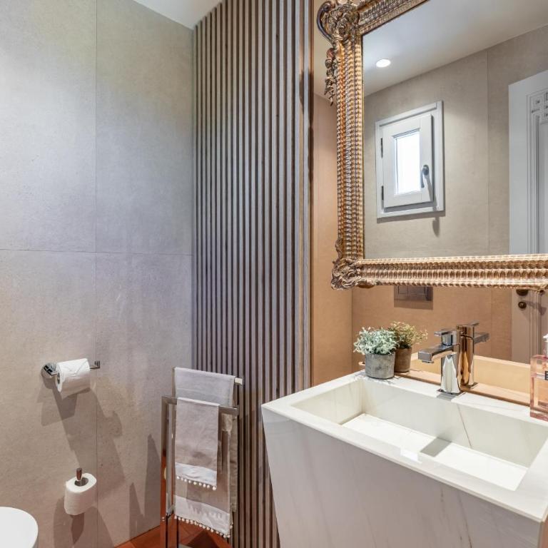 ChezmoiHomes Carmen de Apperley - Villa with Private Pool - 58