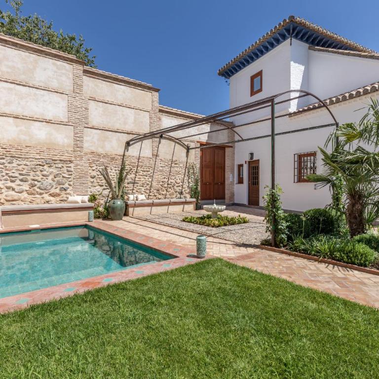 ChezmoiHomes Carmen de Apperley - Villa with Private Pool - 79