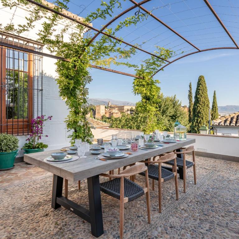ChezmoiHomes Carmen de Apperley - Villa with Private Pool - 82