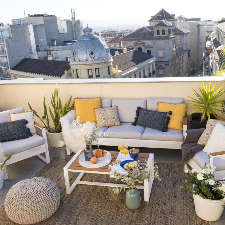 ChezmoiHomes Reyes Catolicos Penthouse - Penthouse Apartment - 1