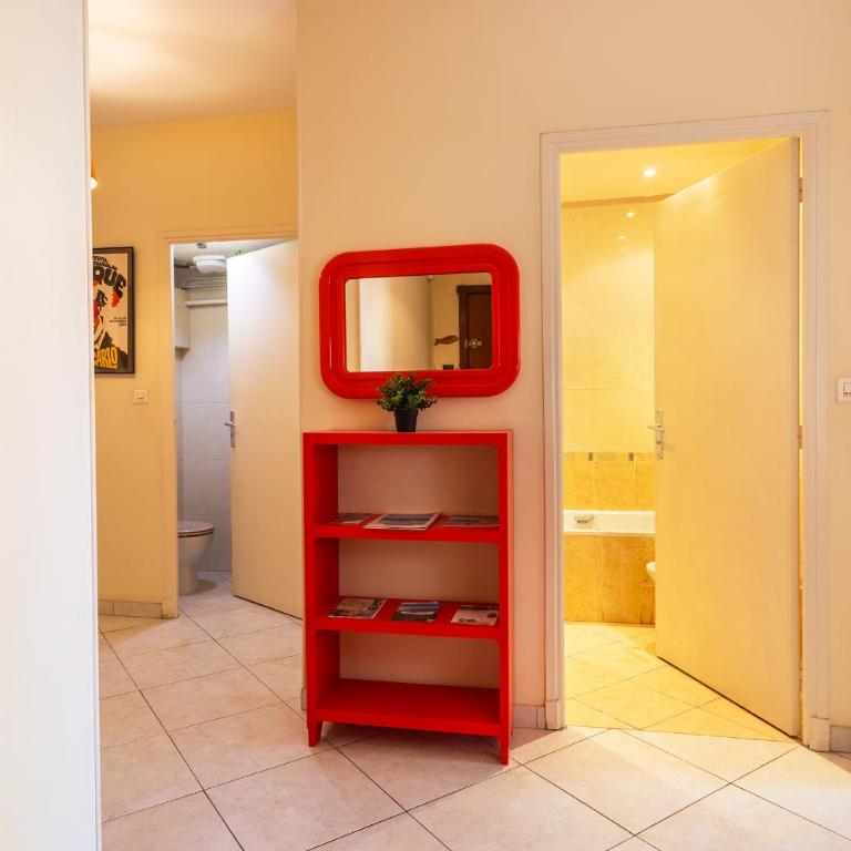 LE FRANCE-MASSENET AP3015 by Riviera Holiday Homes - Appartement avec Terrasse - 10