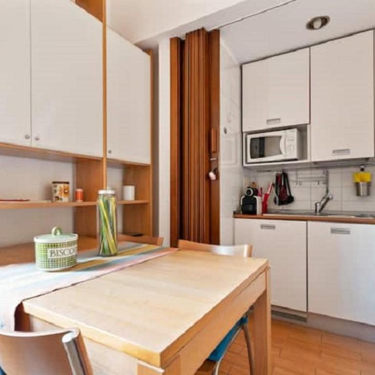 smart studio in corso Garibaldi - Appartamento con 1 Camera da Letto - 3
