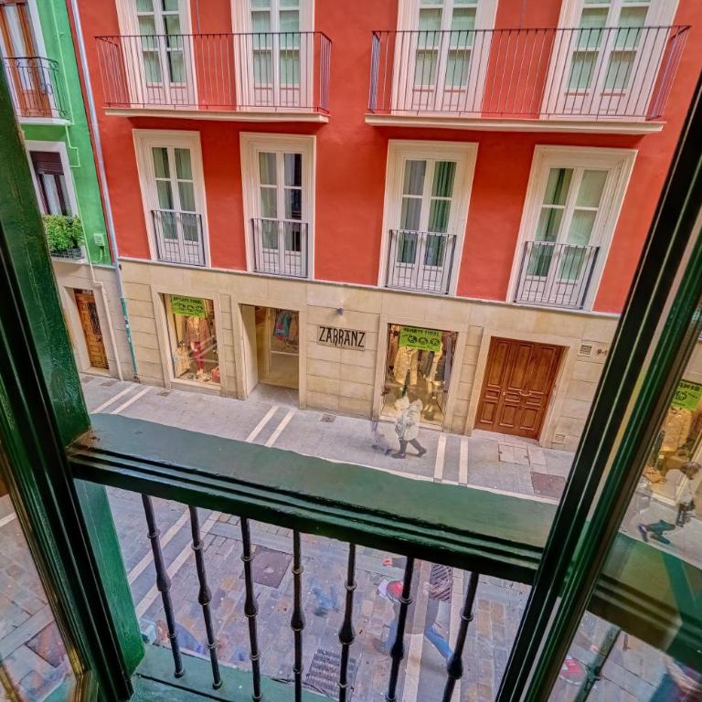 Corazón de Pamplona - Two-Bedroom Apartment - 3