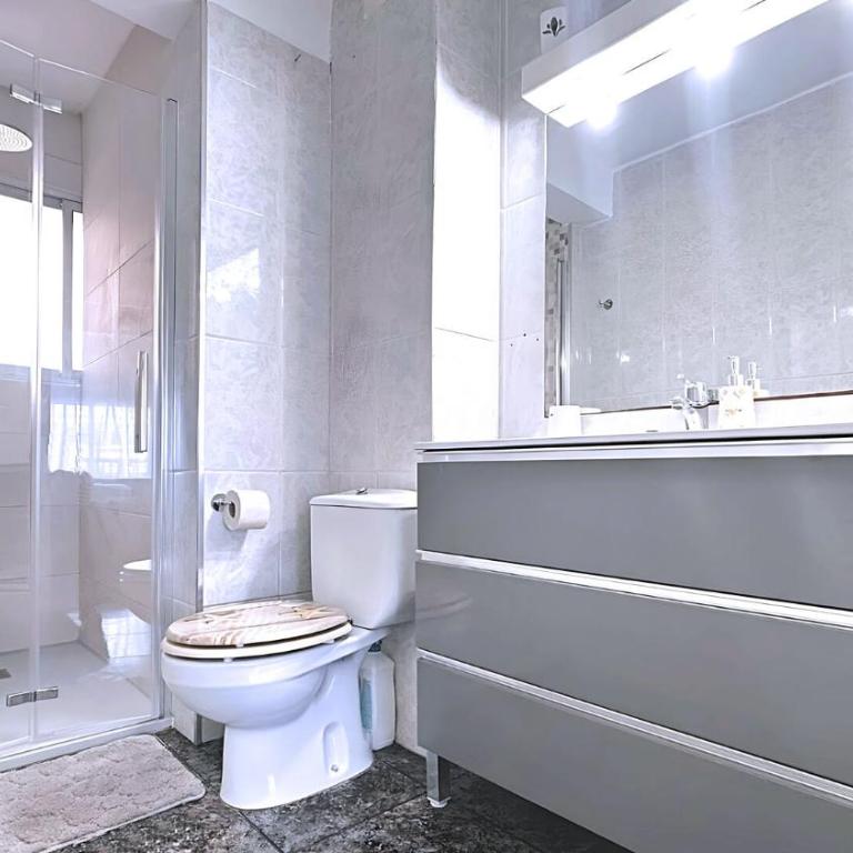 Little Sailboat - Apartamento centro de Torre del Mar - Three-Bedroom Apartment - 13