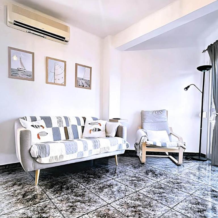Little Sailboat - Apartamento centro de Torre del Mar - Three-Bedroom Apartment - 6