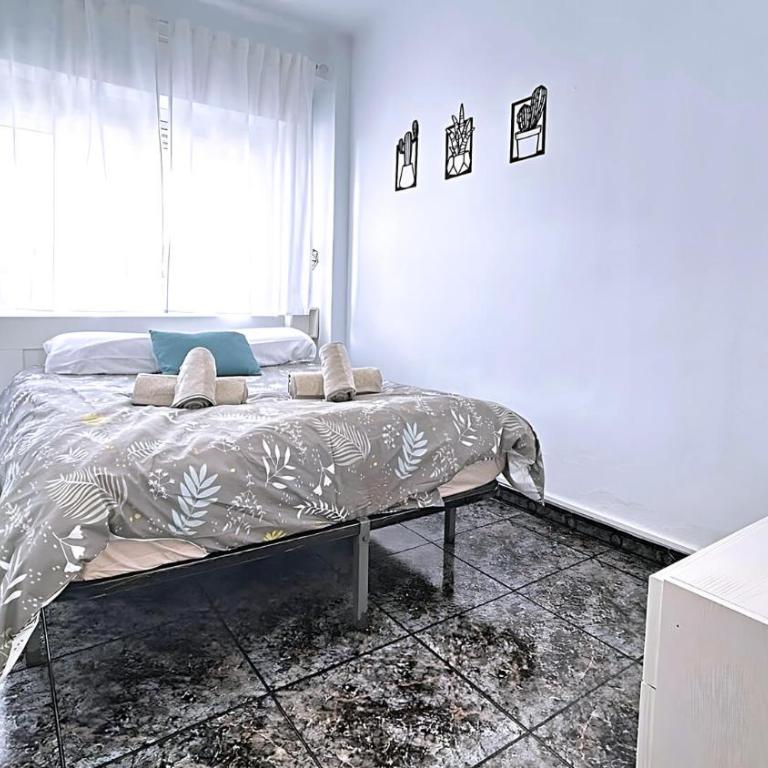 Little Sailboat - Apartamento centro de Torre del Mar - Three-Bedroom Apartment - 7