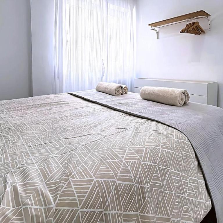 Little Sailboat - Apartamento centro de Torre del Mar - Three-Bedroom Apartment - 9