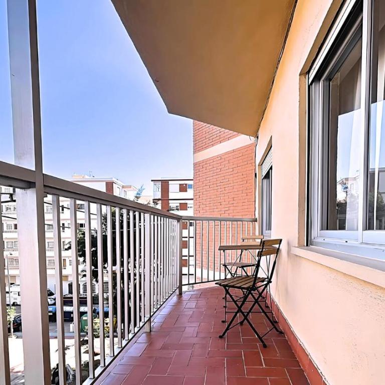 Little Sailboat - Apartamento centro de Torre del Mar - Three-Bedroom Apartment - 4