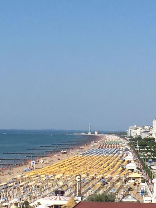 Attico Vista Mare - Appartamento con 2 Camere da Letto - 23