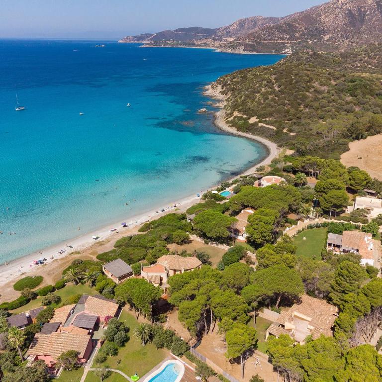 Elegante Villa a 30 m dalla bellissima spiaggia di Campulongu Villasimius - Villa - 9
