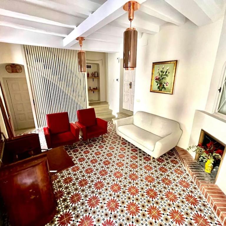 HUGE Whole House Old Town Sitges - Maison 6 Chambres - 10