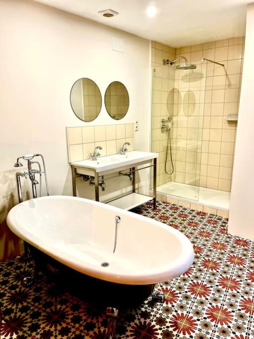 HUGE Whole House Old Town Sitges - Maison 6 Chambres - 14