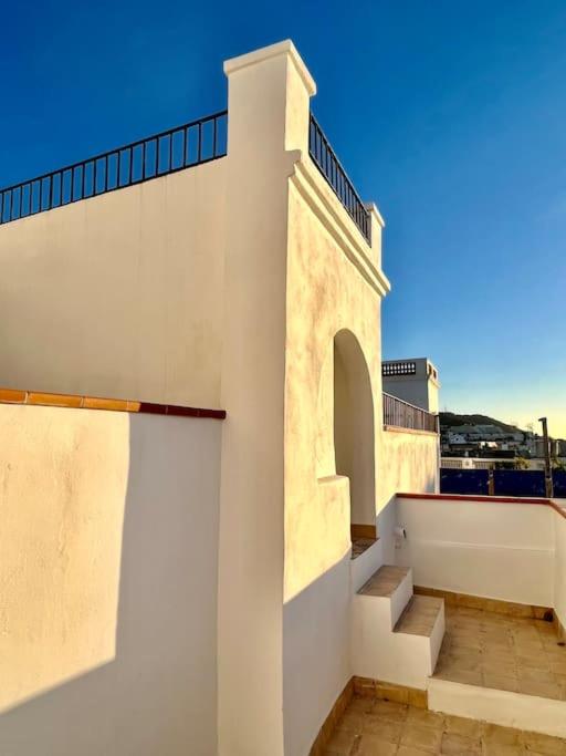 HUGE Whole House Old Town Sitges - Maison 6 Chambres - 32