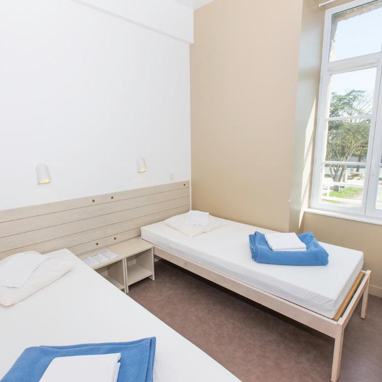 Auberge de Jeunesse Youth Hostel Ethic étapes Saint Malo - Zweibettzimmer - 3