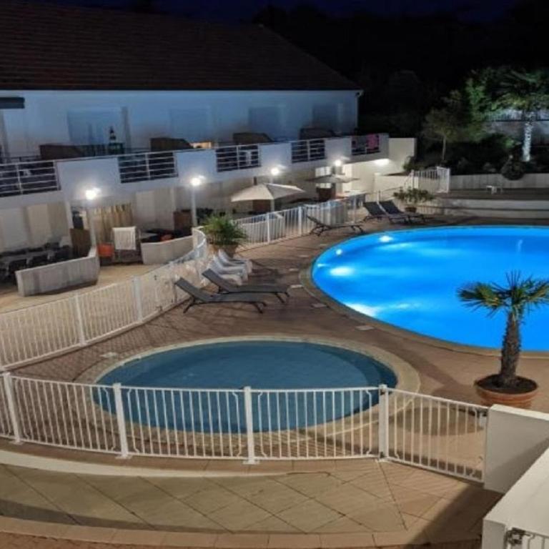 RÉSID'AZUR APPARTEMENT T2-PMR- Piscine privée - Appartement - Vue sur Piscine - 3