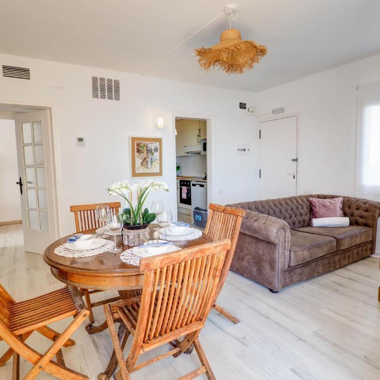Sea Balcony Apartment by Hello Homes Sitges - Apartamento de 2 dormitorios - 2