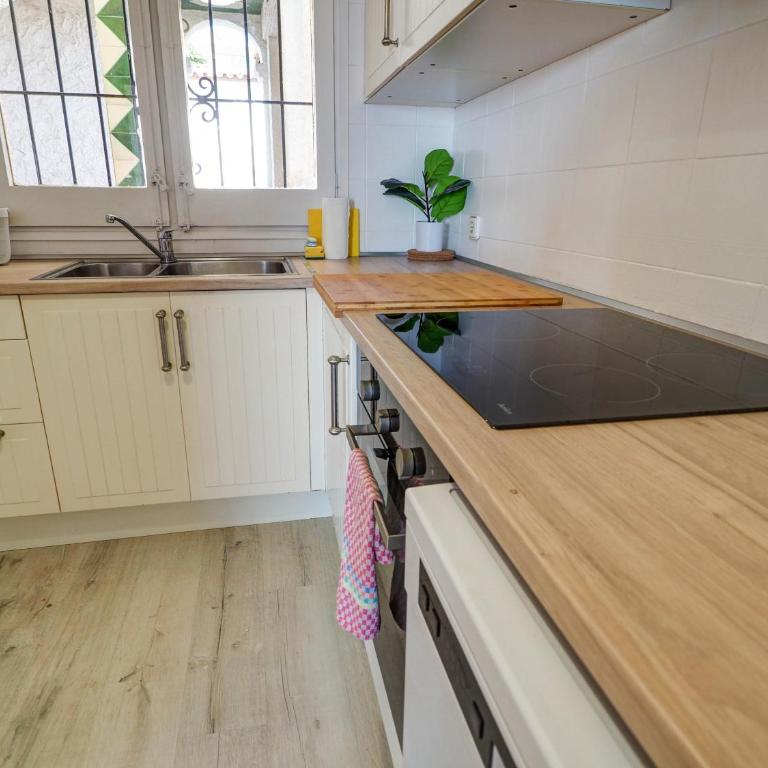 Sea Balcony Apartment by Hello Homes Sitges - Apartamento de 2 dormitorios - 24