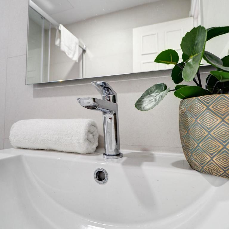 Sea Balcony Apartment by Hello Homes Sitges - Apartamento de 2 dormitorios - 27