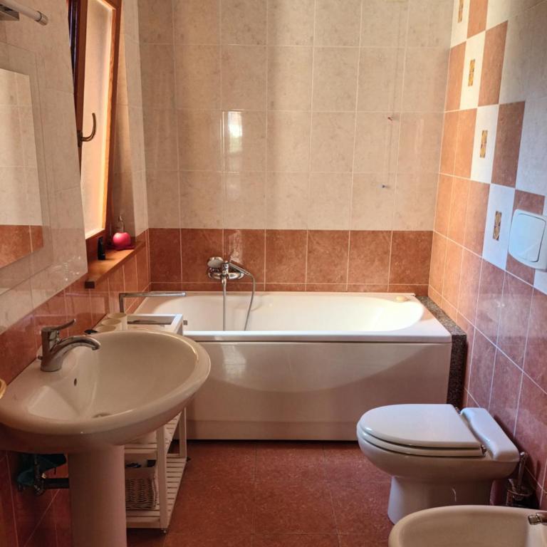 CasaBartok - One-Bedroom Apartment - 3
