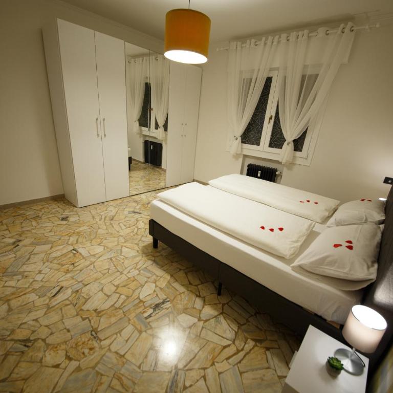 Venezia House - Appartamento con 2 Camere da Letto - 15