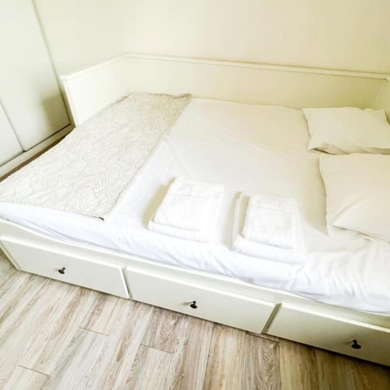 Studio Quilici - A 100 m des remparts - One-Bedroom Apartment - 8