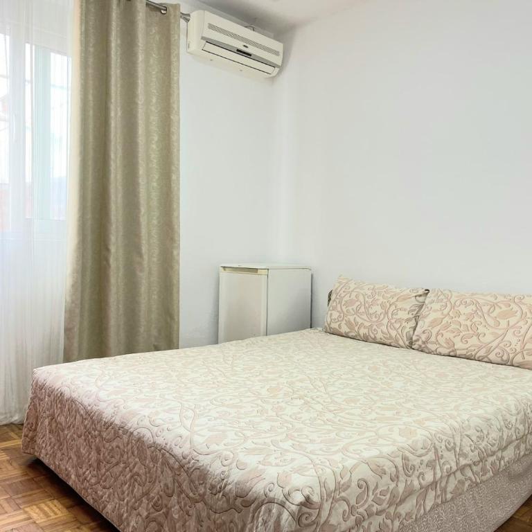 Centro apartments and rooms - Deluks Dvokrevetna Soba sa Bračnim Krevetom - 1