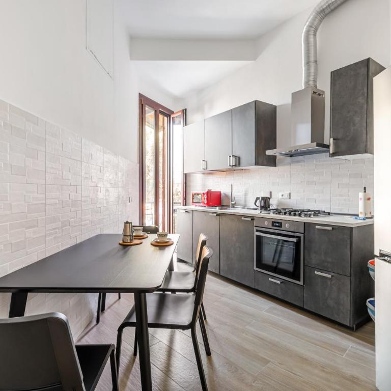 GuestHost - Charming Hideaway in Florence - Apt x4 - Appartamento con 2 Camere da Letto - 2