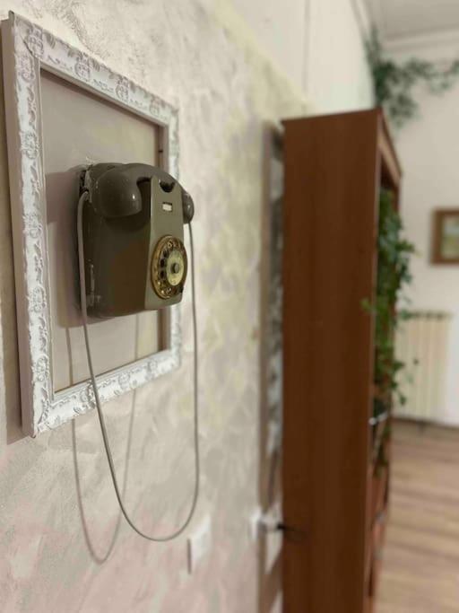 Mirella Apt, 2Min Train Station - Two-Bedroom Apartment - 6