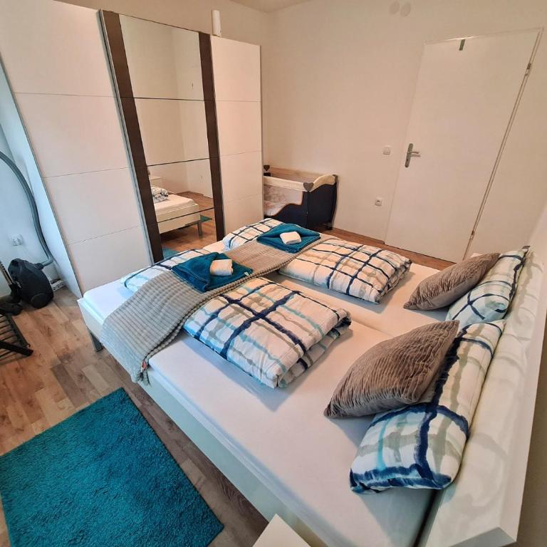 Grand Blue 2 Bedroom Apartment Sokobanja - Two-Bedroom Apartment - 30