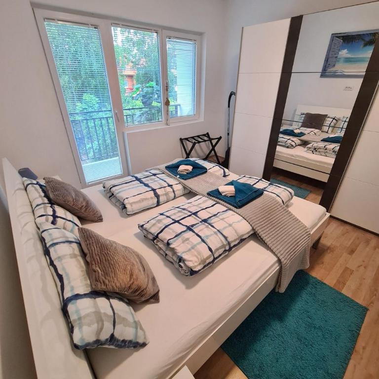 Grand Blue 2 Bedroom Apartment Sokobanja - Two-Bedroom Apartment - 37