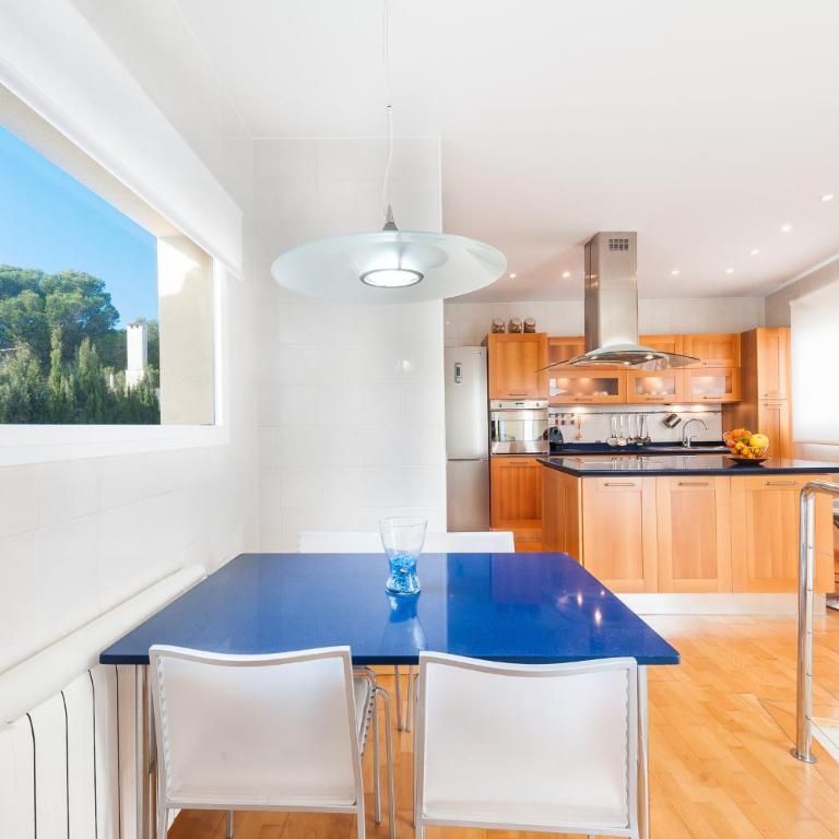 Sunset Villa Romani - Three-Bedroom House - 5