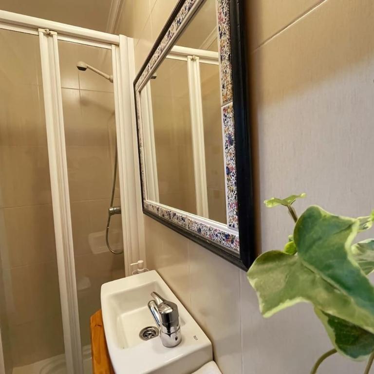 Tranquilo apartamento cerca del Casco Viejo Bilbao - Two-Bedroom Apartment - 11