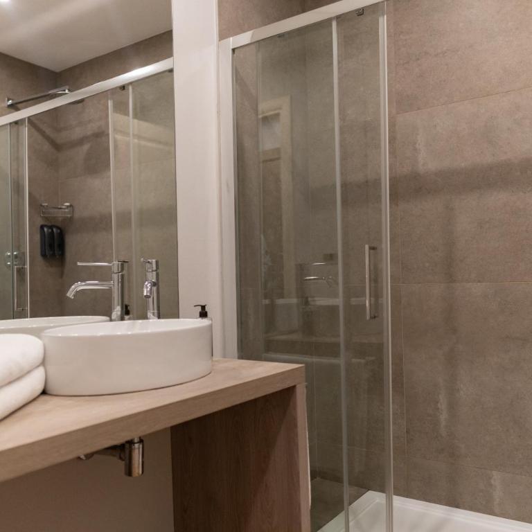 XX SETTEMBRE Urban Relais - Single Room with Private Bathroom - 5