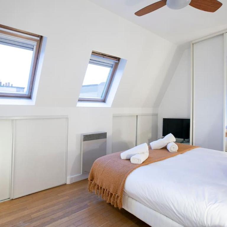Skyline Parisian Flat - Exclusif Saint-Honoré - Two-Bedroom Apartment - 2