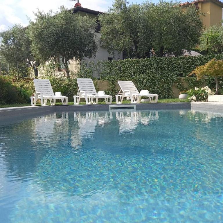 Villa Bocciolo, piscina, giardino, vasca idromassaggio - Villa Deluxe - 20