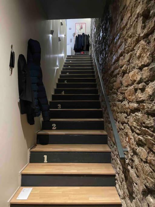 Appartement Loft centre ville situé dans rue calme - Appartement - 11