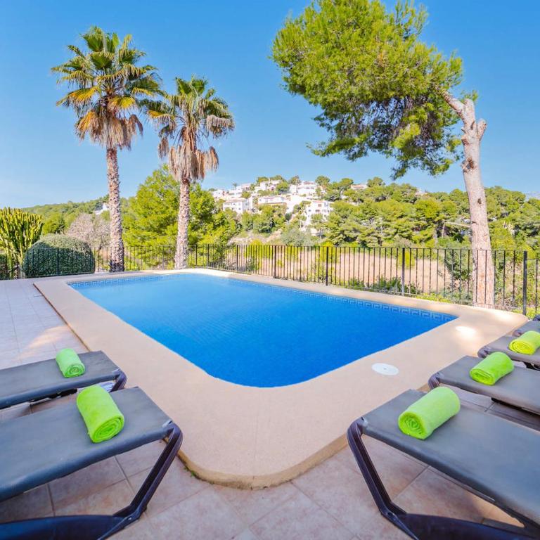 Villa Astret by Villa Plus - Villa - 2