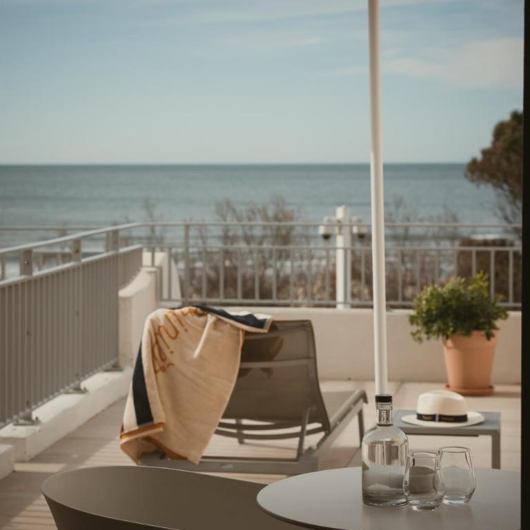 Hôtel La Plage 5 étoiles La Grande Motte - Chambre Double avec Terrasse - 3