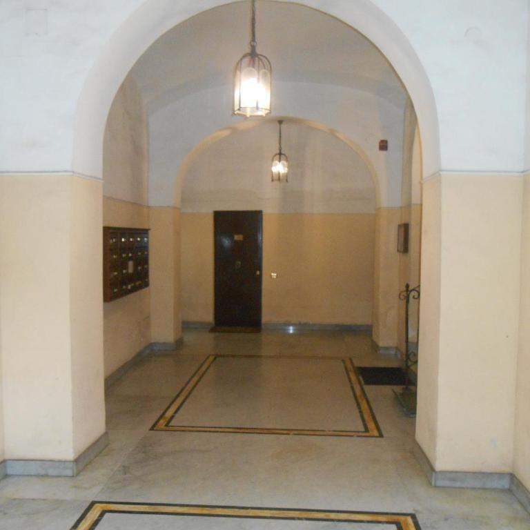GUEST HOUSE GIL - ROME Colosseum Area - Suite con 2 Camere da Letto - 3