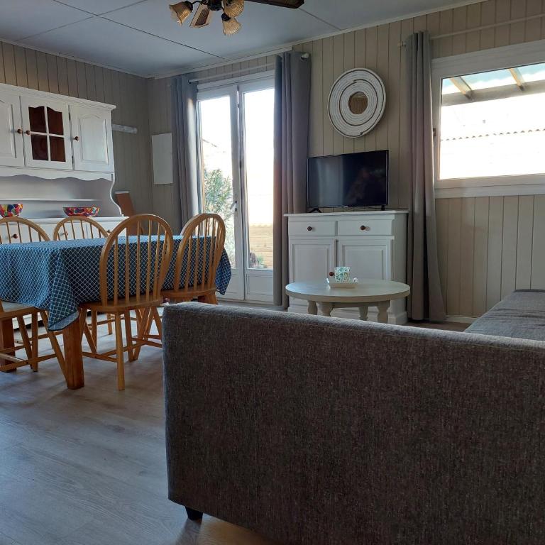 Maison à Portiragnes Plage - Résidence les Tamaris - Porte du Soleil - Prix piscine comprise - Maison 2 Chambres - 14