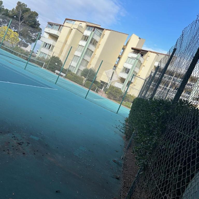 Plage et pinède à 50m de la mer - Appartement 1 Chambre - 9