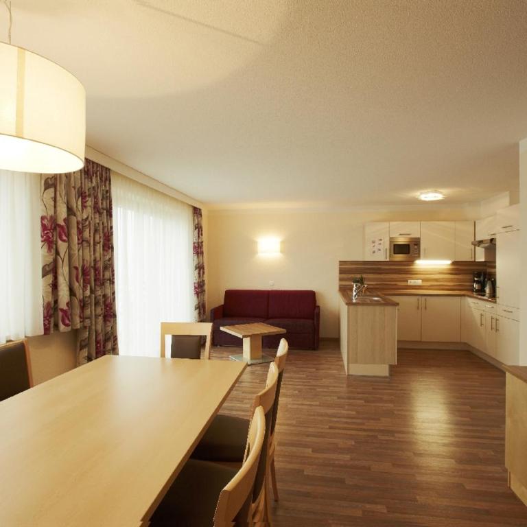 Apart Miramunt - Superior Two-Bedroom Apartment - 2