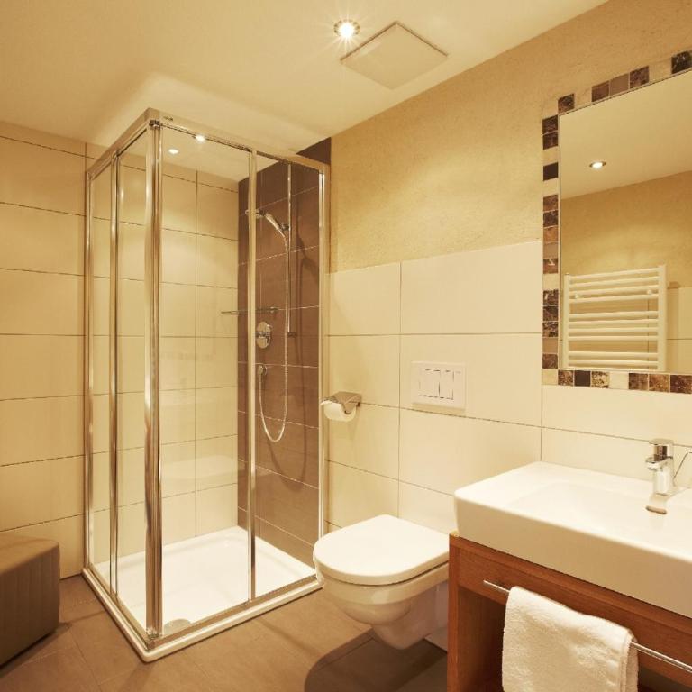 Apart Miramunt - Superior Two-Bedroom Apartment - 4