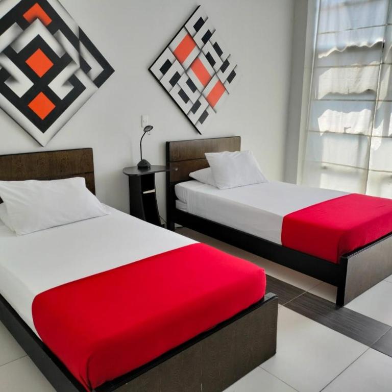Hotel Torre del Viento cali - Habitación Doble Estándar - 2 camas - 6