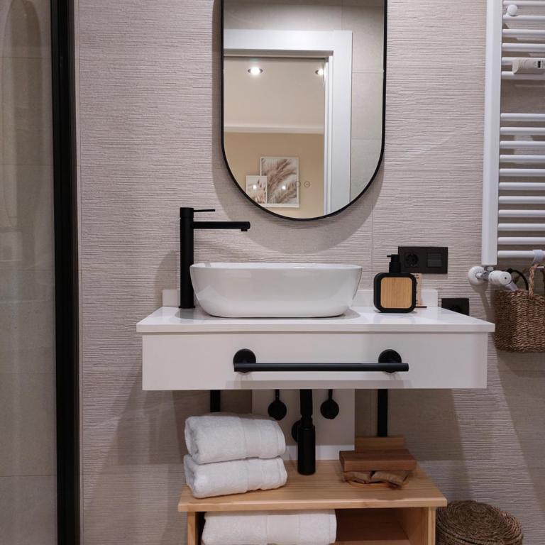 Pensión Cabezas Oviedo - Habitación Doble con baño privado - 21