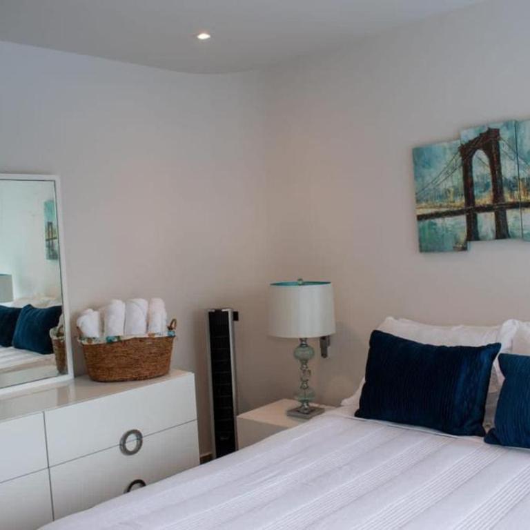 Apartamento frente al mar - Two-Bedroom Apartment - 10