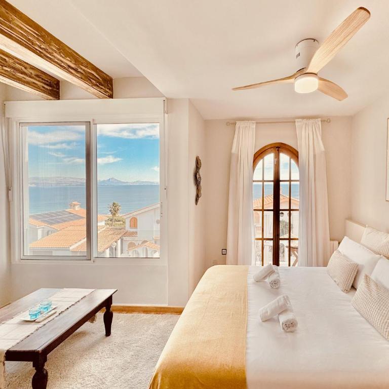 Casa Natura Carabassi Beach - Three-Bedroom Chalet - 30