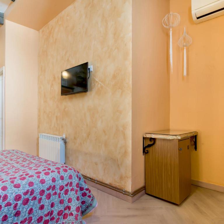 Hostal Artistic B&B - Habitación Doble Grande - 17