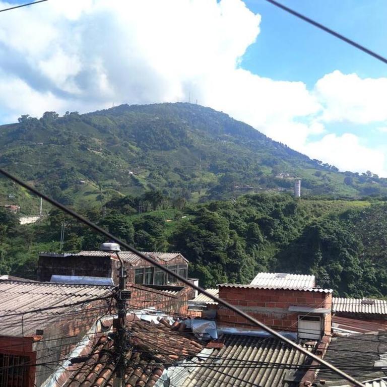 Comodo apartamento en Pereira - Apartamento de 3 dormitorios - 15